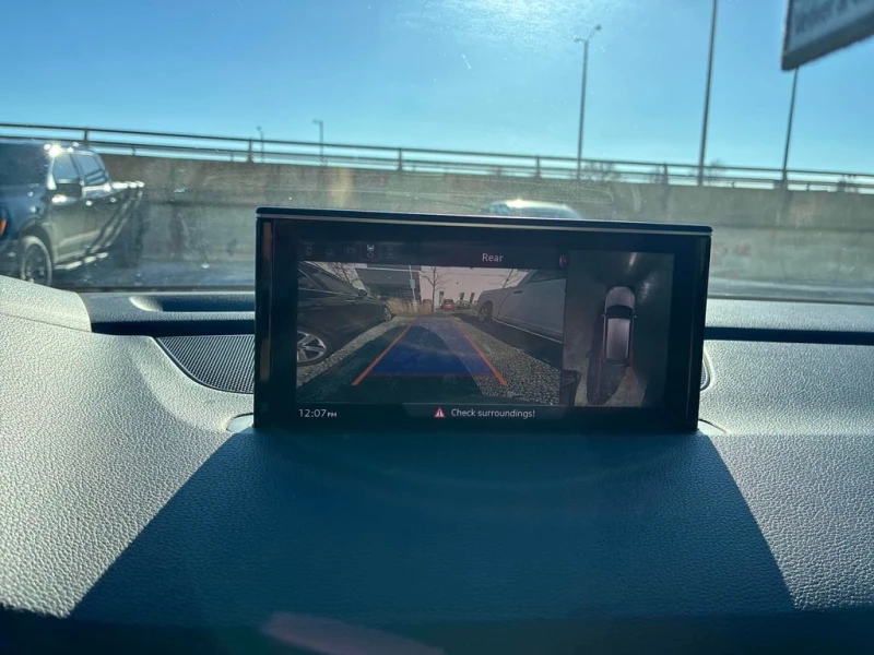 Audi Q7 * 3.0T Technik * CARFAX * БЕЗ ПЪРВОНАЧАЛНА ВНОСКА, снимка 14 - Автомобили и джипове - 52894696