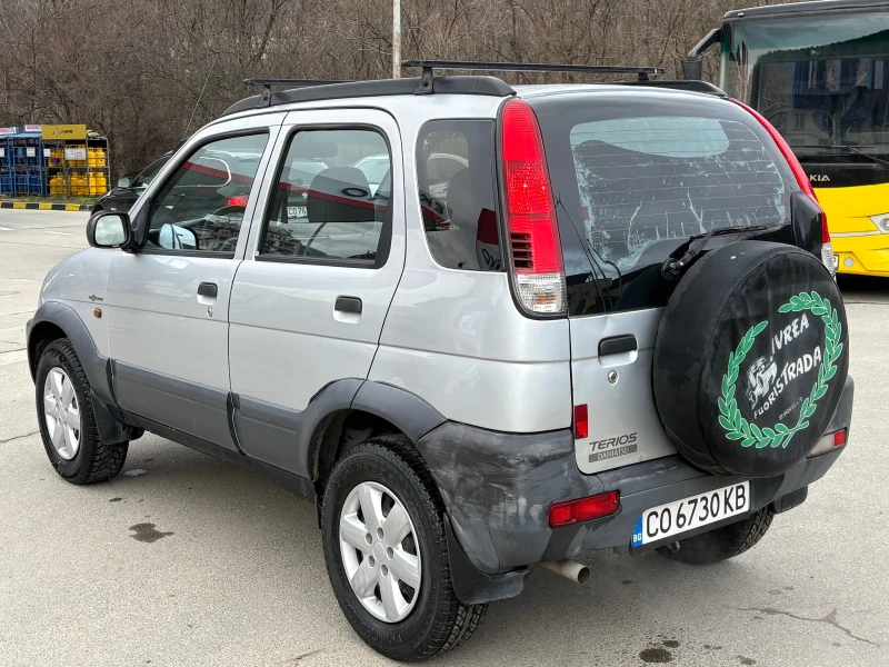 Daihatsu Terios ГАЗ 4х4, снимка 5 - Автомобили и джипове - 53432125