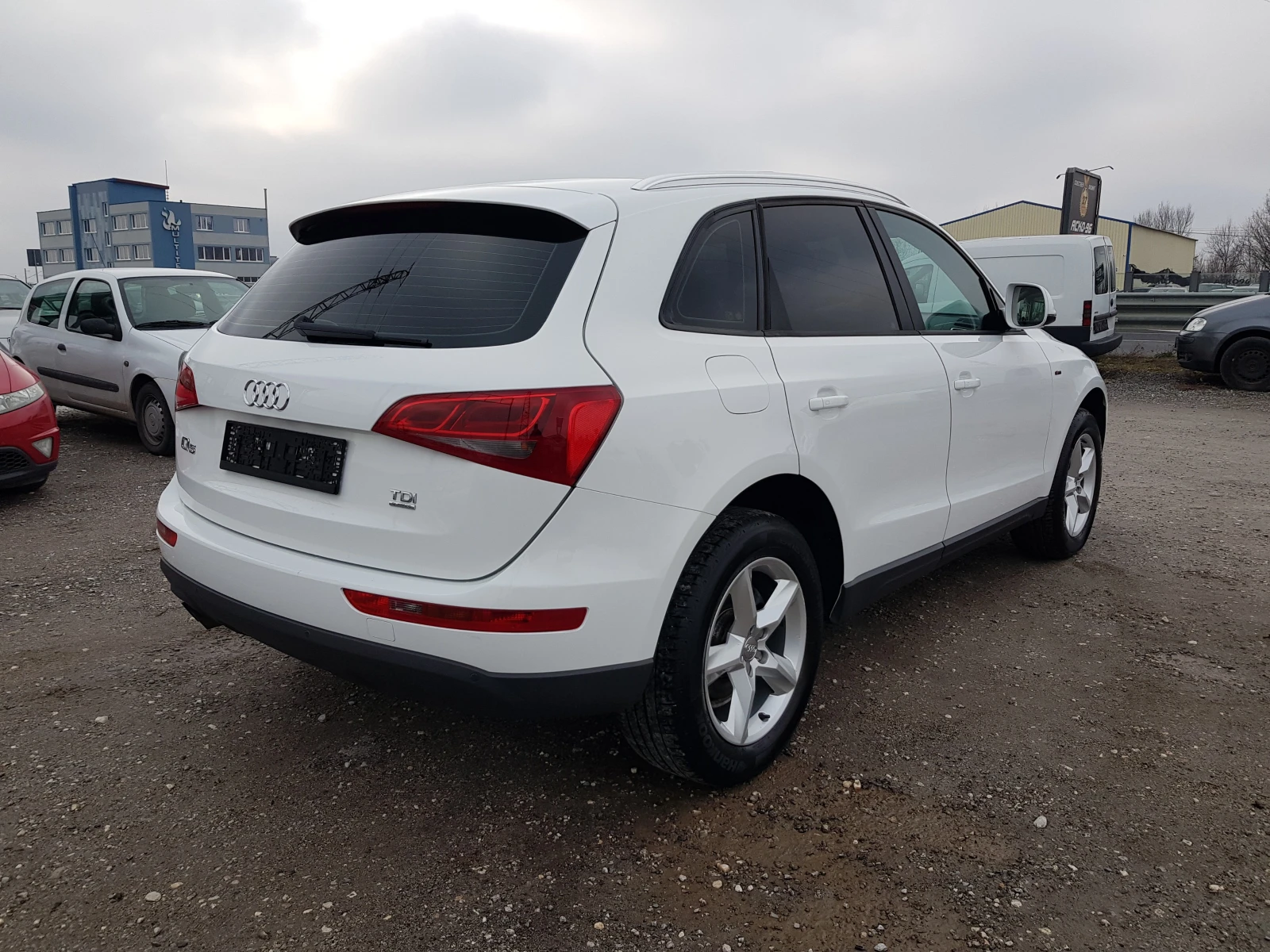 Audi Q5 2.0 TDI - 170 к.с. АВТОМАТИК ЛИЗИНГ - изображение 5