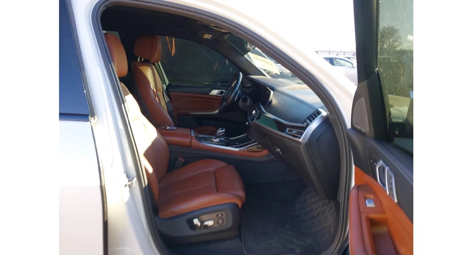 BMW X7 XDRIVE* MPACK* LASER* HARMAN* PANO* МАСАЖ* DISTRON - изображение 9