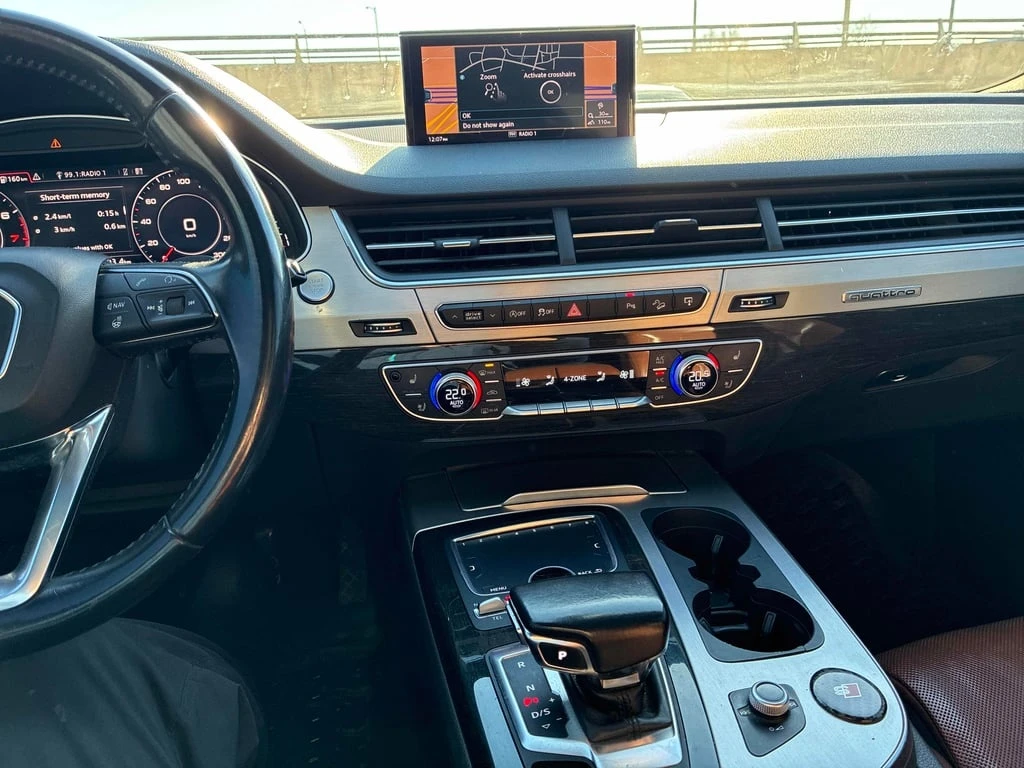 Audi Q7 * 3.0T Technik * CARFAX * БЕЗ ПЪРВОНАЧАЛНА ВНОСКА - изображение 9