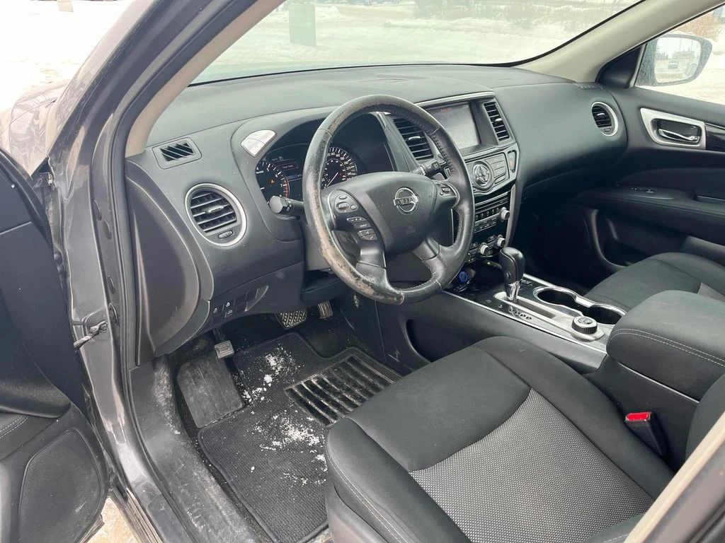 Nissan Pathfinder * 4WD 4dr SV * CARFAX * БЕЗ ПЪРВОНАЧАЛНА ВНОСКА - изображение 5