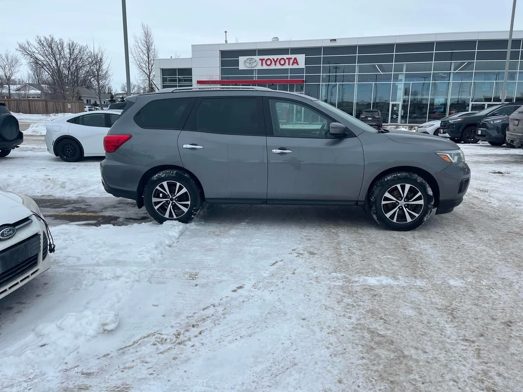 Nissan Pathfinder * 4WD 4dr SV * CARFAX * БЕЗ ПЪРВОНАЧАЛНА ВНОСКА - изображение 3