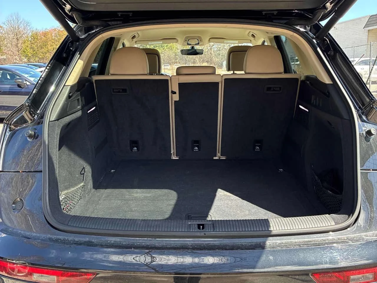 Audi Q5 KOMFORT ОТ ПРЕДСТАВИТЕЛСТВО* CARFAX* , снимка 13 - Автомобили и джипове - 54239784