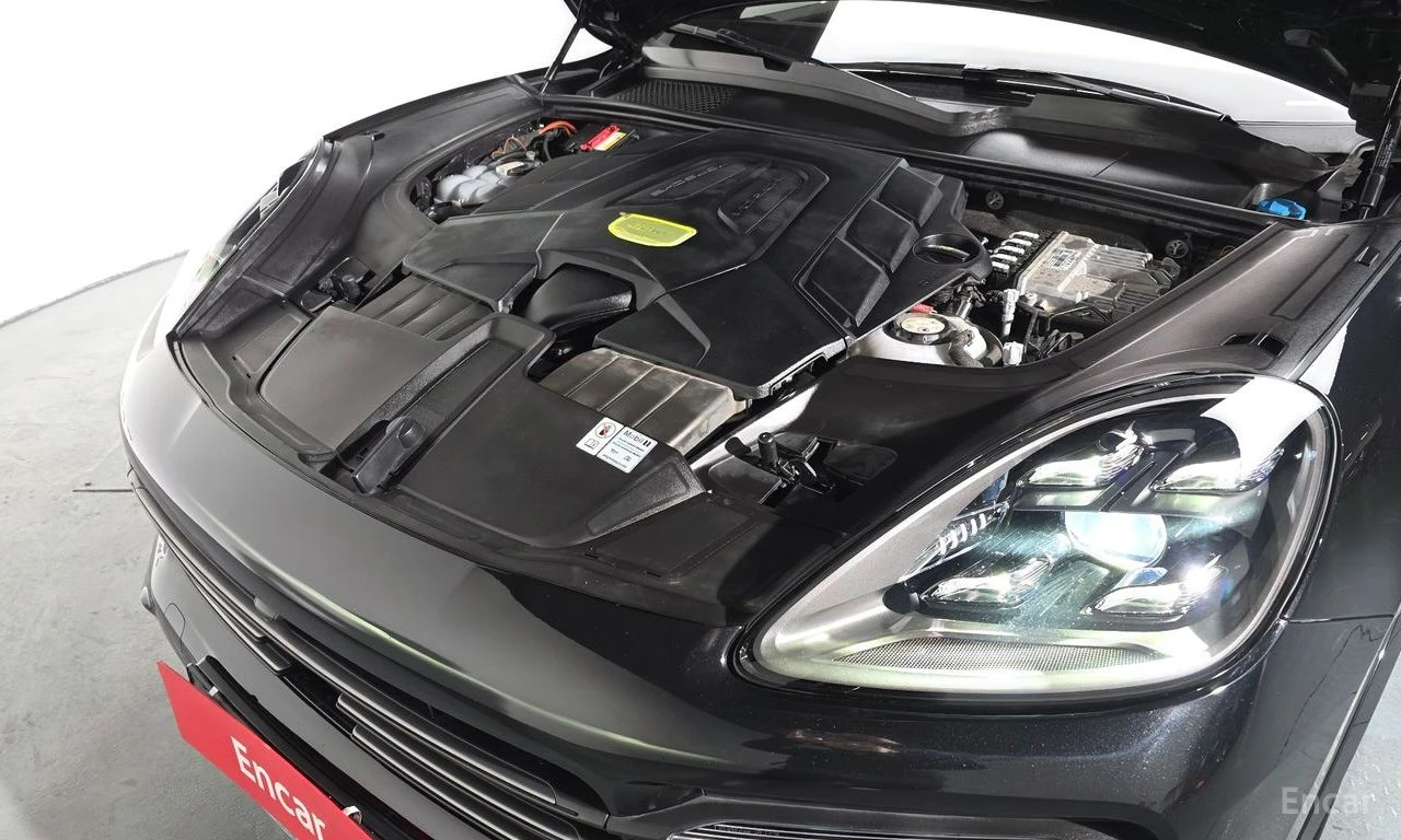 Porsche Cayenne E-HYBRID COUPE* PLATINUM EDITION* , снимка 5 - Автомобили и джипове - 54608146