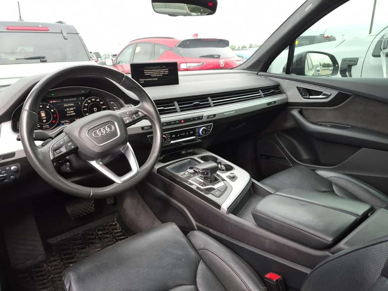 Audi Q7 TECHNIK/CARFAX/ДИСТР/360 КАМЕРА/ПОДГРЕВ/ПАНО/, снимка 9 - Автомобили и джипове - 55004654