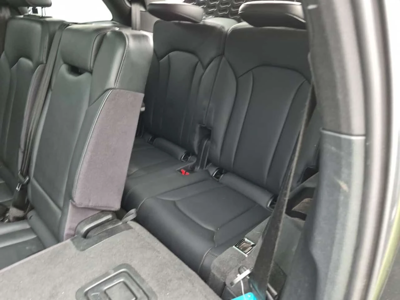 Audi Q7 TECHNIK/CARFAX/ДИСТР/360 КАМЕРА/ПОДГРЕВ/ПАНО/, снимка 13 - Автомобили и джипове - 55004654