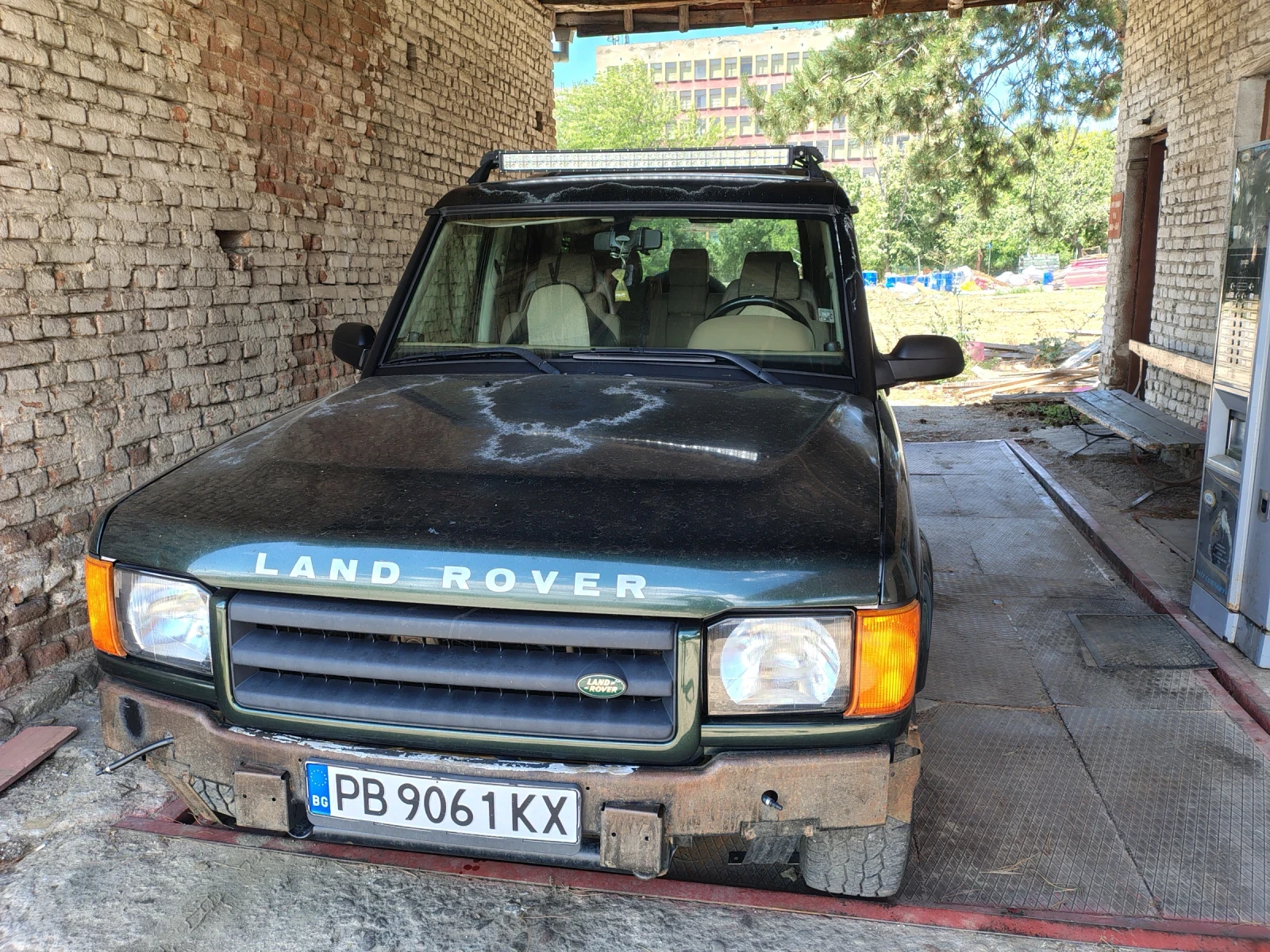 Land Rover Discovery, снимка 2 - Автомобили и джипове - 55416276