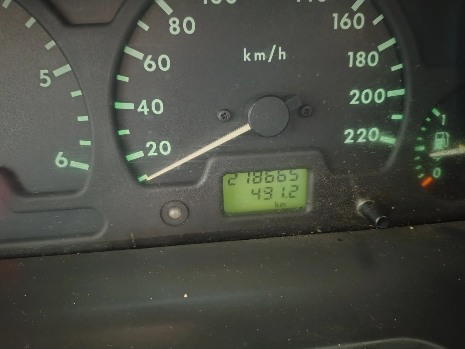 Land Rover Discovery, снимка 13 - Автомобили и джипове - 55416276