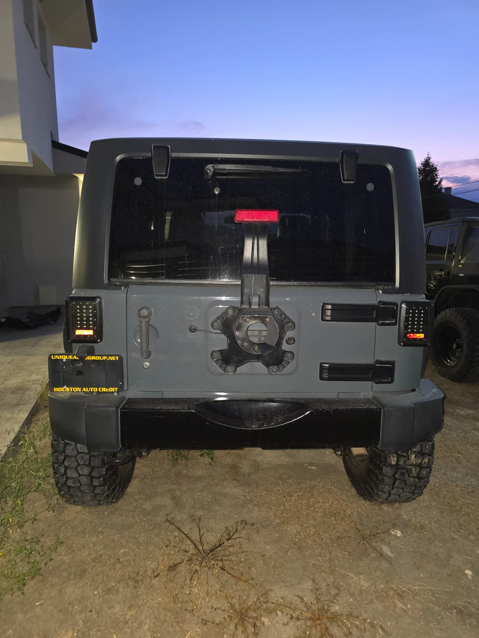 Jeep Wrangler 3.6 v6 автомат, снимка 5 - Автомобили и джипове - 55788436