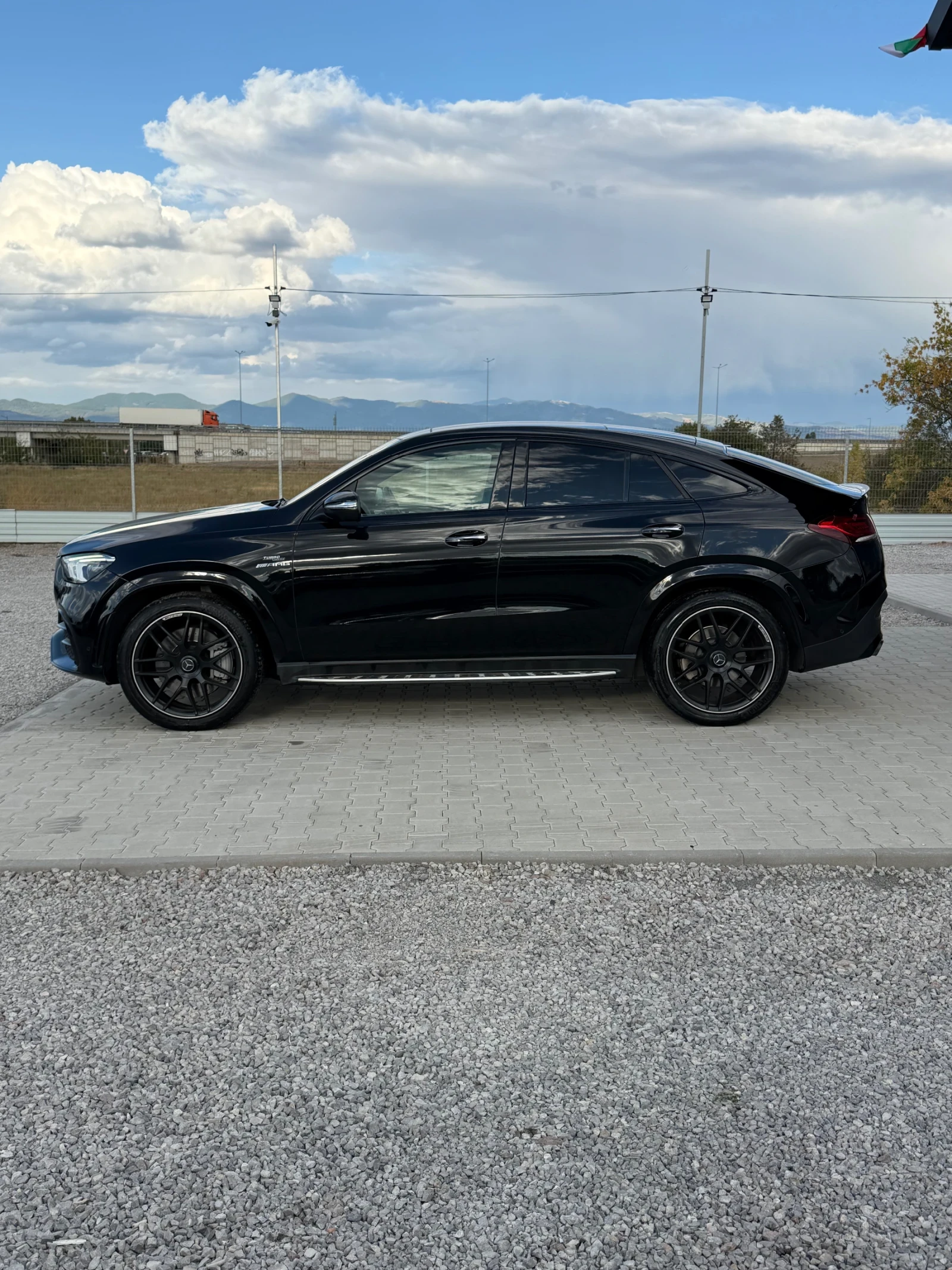 Mercedes-Benz GLE 53 4MATIC, снимка 4 - Автомобили и джипове - 56196977