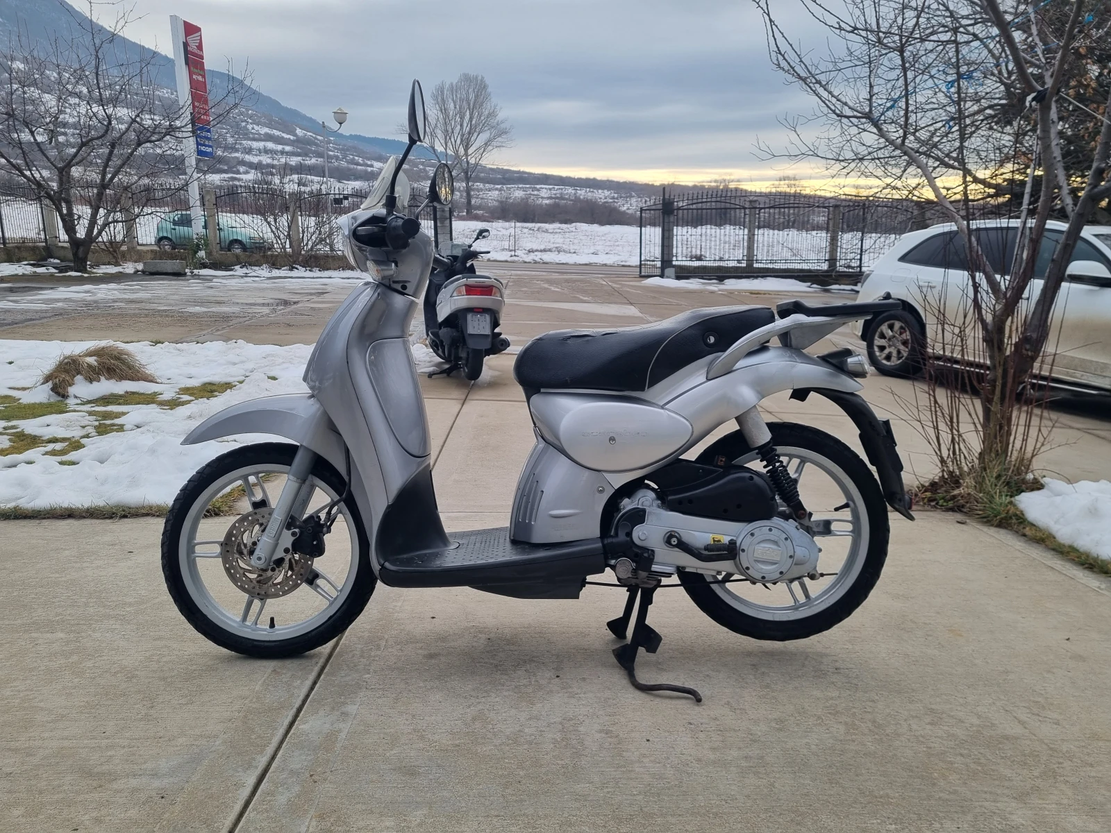 Aprilia Scarabeo 50 4t  - изображение 5