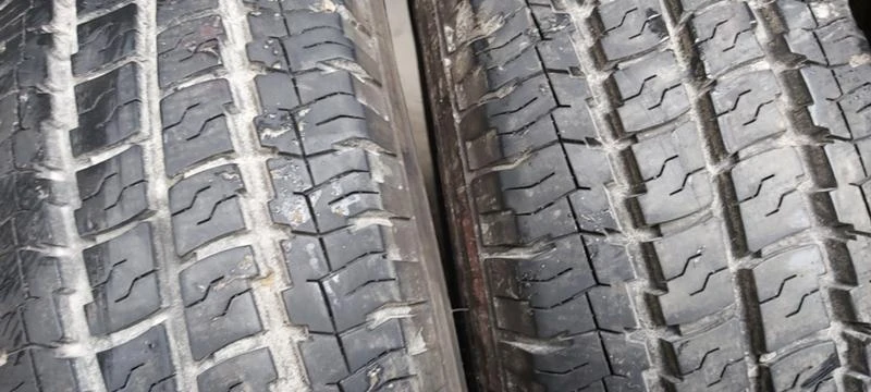 Гуми Летни 215/75R16, снимка 2 - Гуми и джанти - 32283707