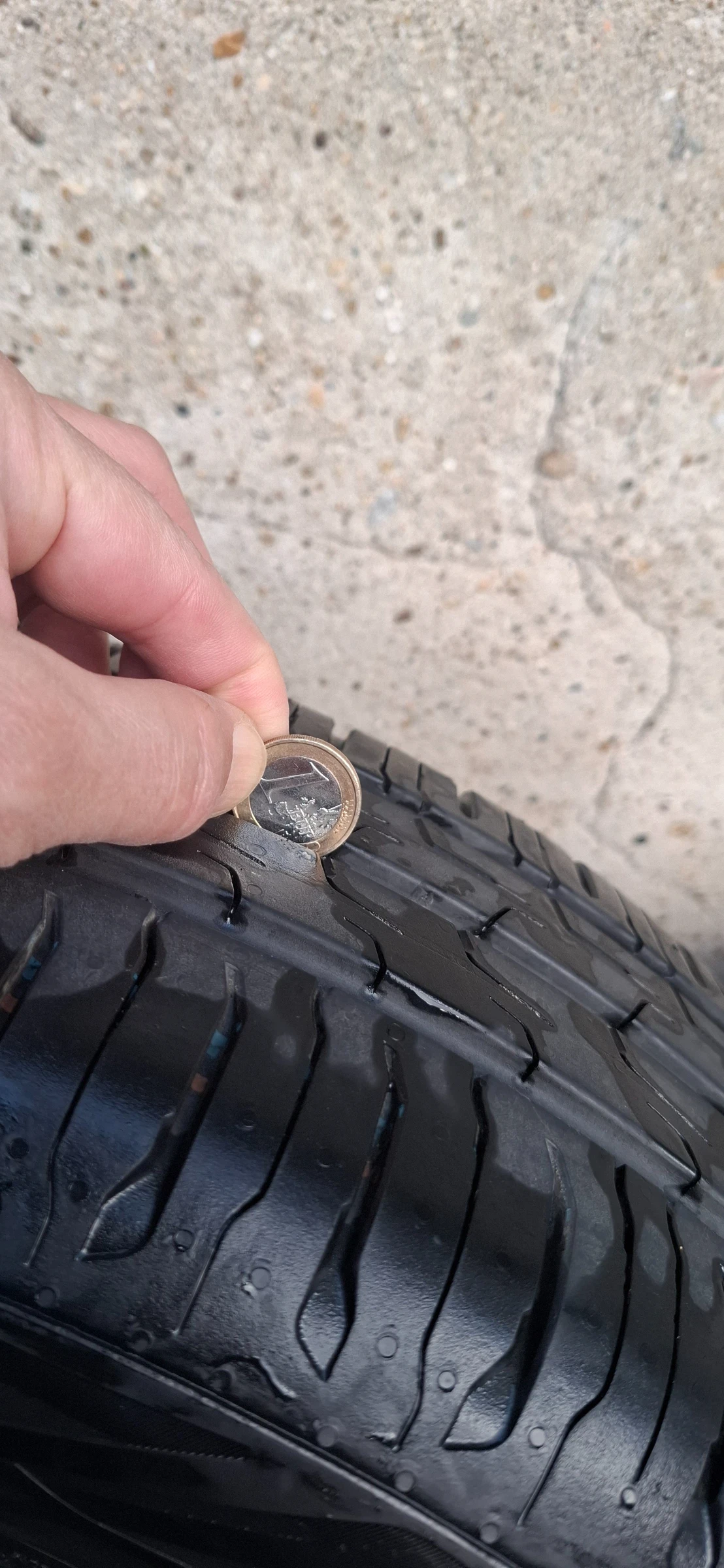 Гуми Летни 175/65R14, снимка 8 - Гуми и джанти - 53850804