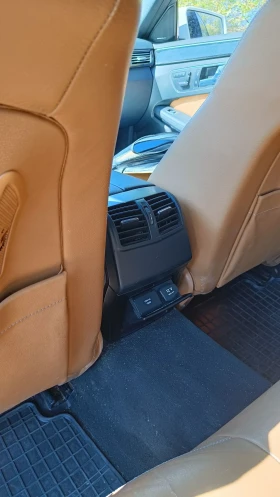 Mercedes-Benz E 500, снимка 13