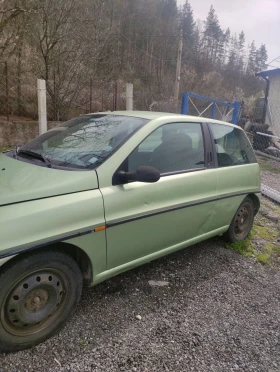 Lancia Y, снимка 2