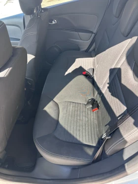 Обява за продажба на Renault Clio 1.5* DCI* Подгрев* LIMITED* Keyless* Parktronic*  ~15 799 лв. - изображение 8