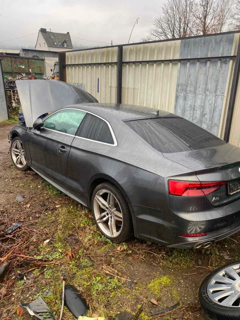 Audi A5 3.0tdi sline coupe, снимка 1 - Автомобили и джипове - 38710679