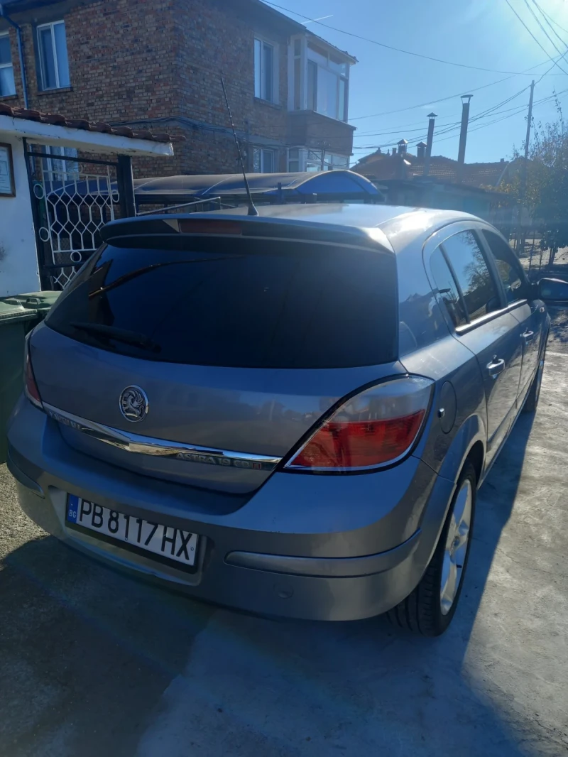 Opel Astra, снимка 8 - Автомобили и джипове - 48348548