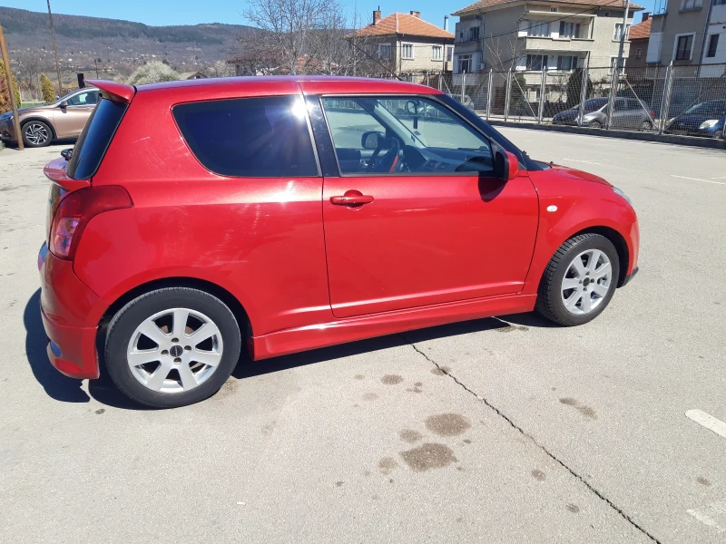 Suzuki Swift, снимка 3 - Автомобили и джипове - 52703366