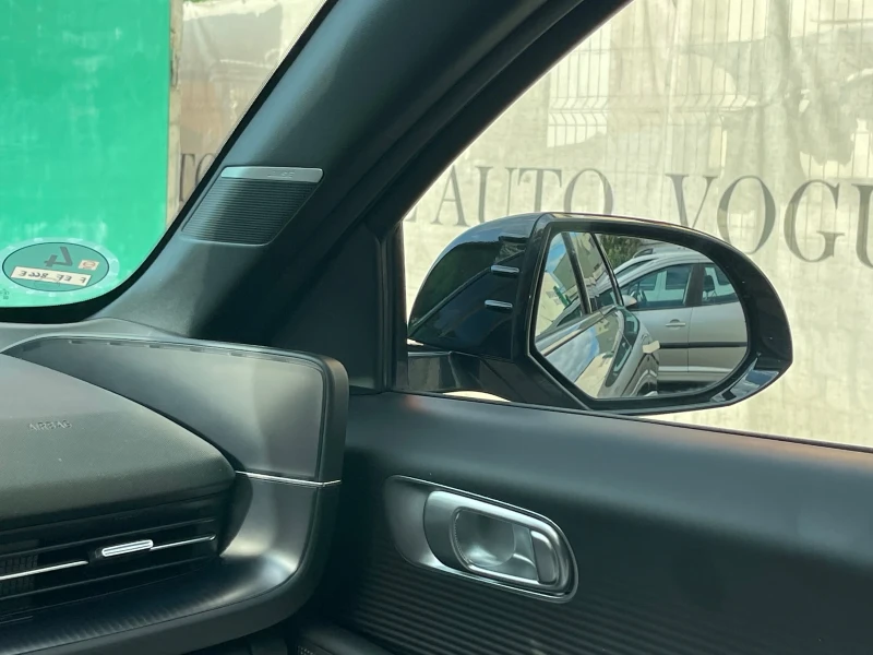 Hyundai Ioniq 6 FIRST EDITION* ГАРАНЦИЯ* AWD* 325H.P.* 77.4KW, снимка 14 - Автомобили и джипове - 52011723