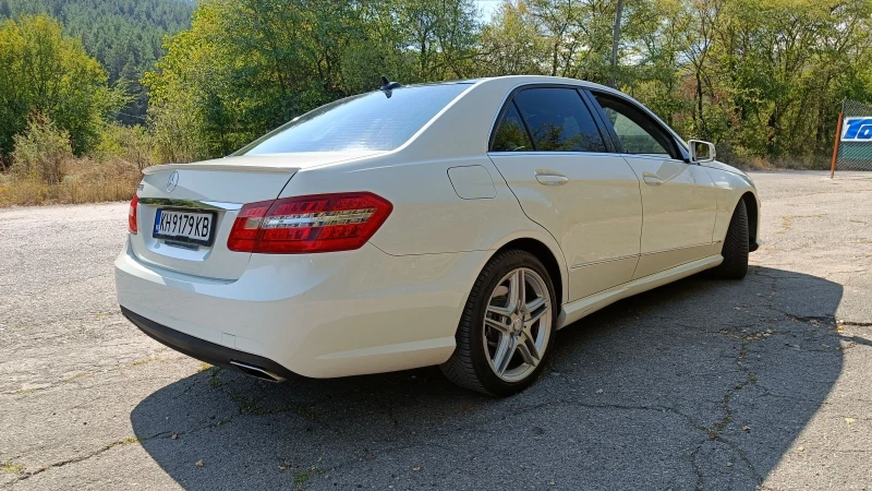 Mercedes-Benz E 500, снимка 4 - Автомобили и джипове - 52030819