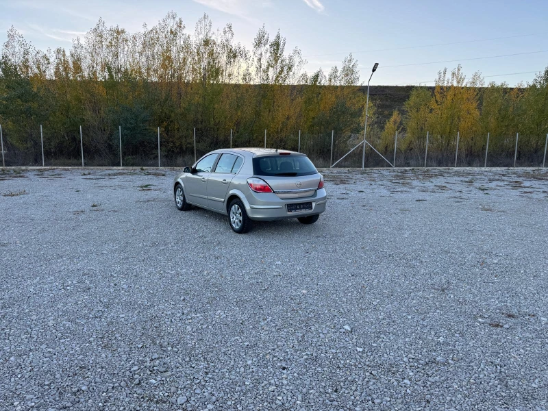 Opel Astra 1.6 i, снимка 4 - Автомобили и джипове - 52579029