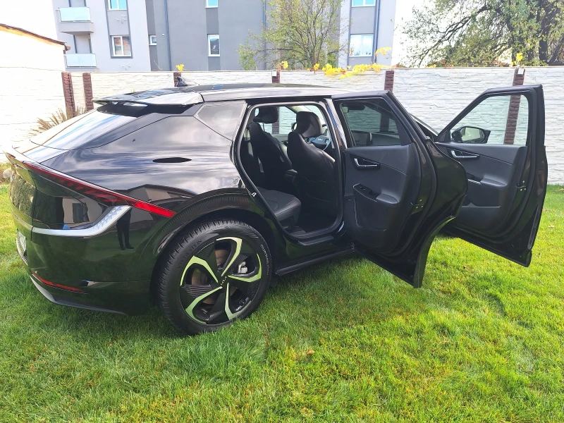 Kia EV6 Plus , снимка 3 - Автомобили и джипове - 52518640