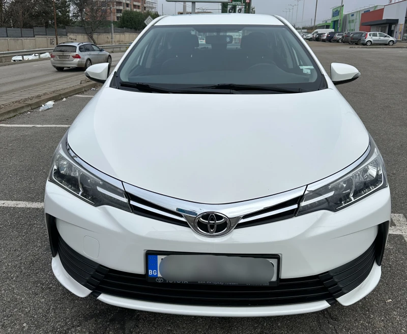 Toyota Corolla 1.6 Седан