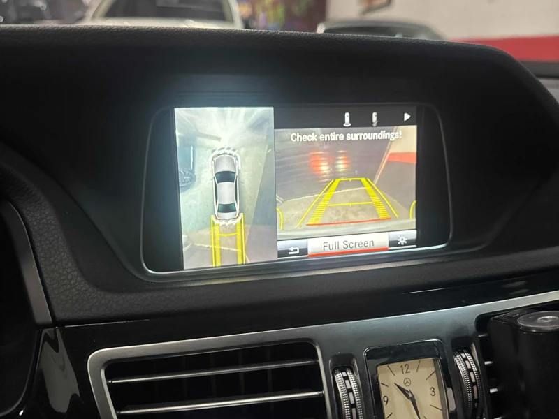 Mercedes-Benz E 250 BlueTEC * * CARFAX * * АВТО КРЕДИТ * * , снимка 10 - Автомобили и джипове - 53114382