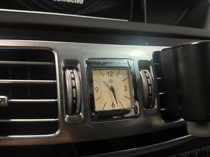 Mercedes-Benz E 250 BlueTEC * * CARFAX * * АВТО КРЕДИТ * * , снимка 12 - Автомобили и джипове - 53114382