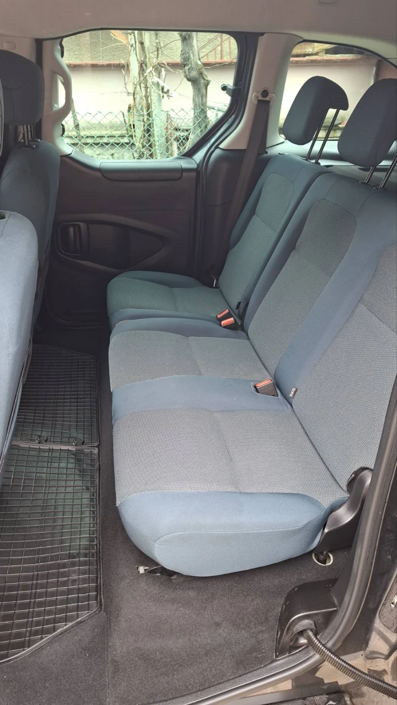 Citroen Berlingo 1.6 HDI , снимка 7 - Автомобили и джипове - 53357998