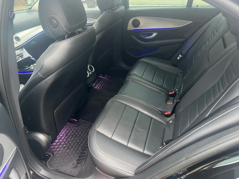 Mercedes-Benz E 220, снимка 7 - Автомобили и джипове - 53579989