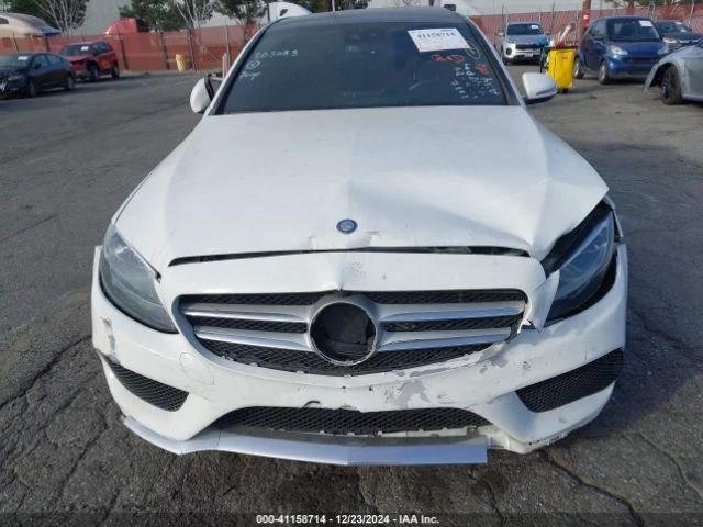 Mercedes-Benz C 300, снимка 3 - Автомобили и джипове - 48719141