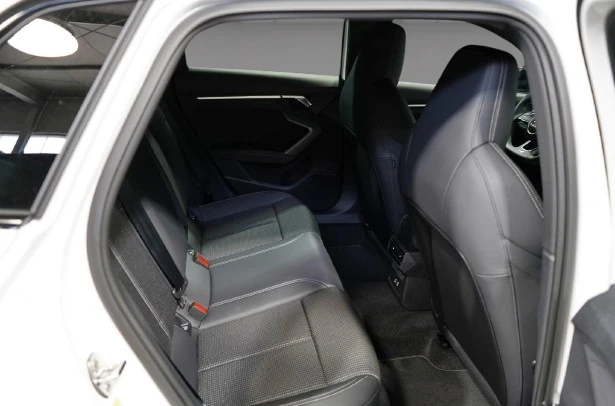 Audi A3 Sportback 40 TFSIe = S-line = Гаранция, снимка 8 - Автомобили и джипове - 52678681