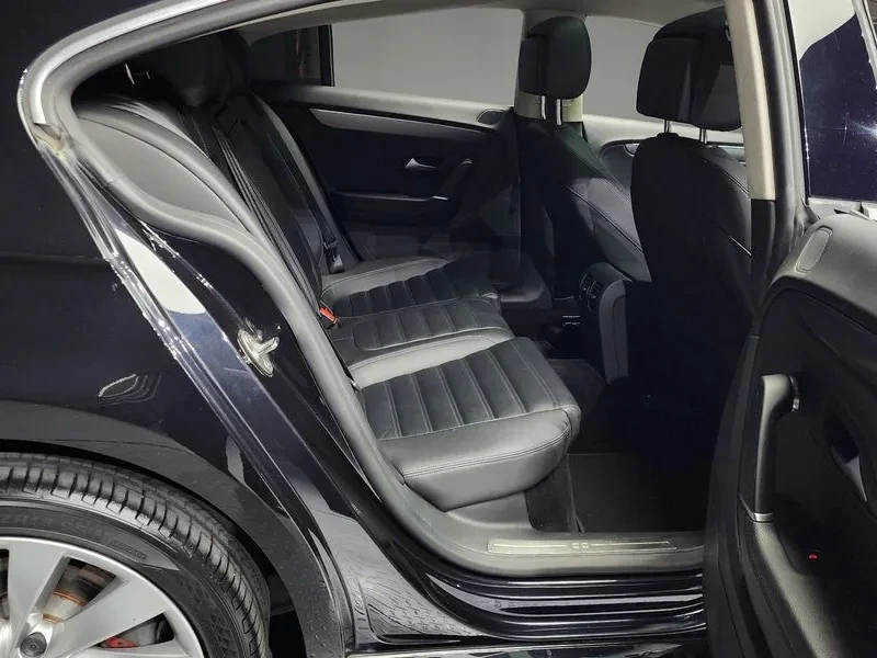 VW CC 2.0 TDI 4Motion, снимка 12 - Автомобили и джипове - 54303475