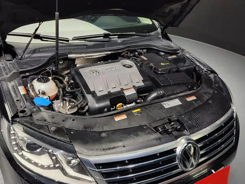 VW CC 2.0 TDI 4Motion, снимка 6 - Автомобили и джипове - 54303475