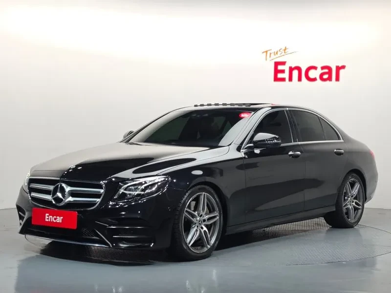 Mercedes-Benz E 300 Amg Line