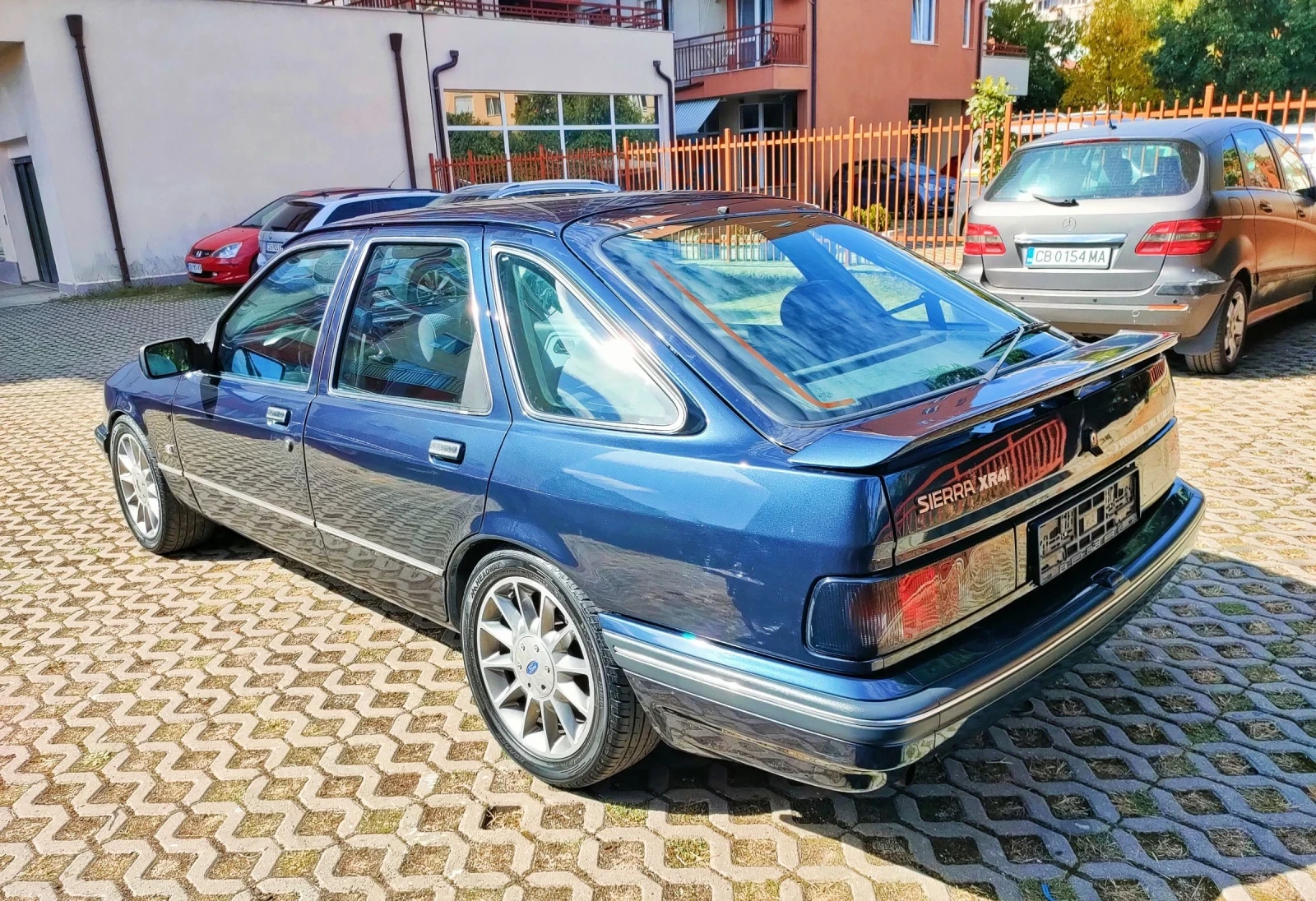 Ford Sierra XR4i - изображение 4