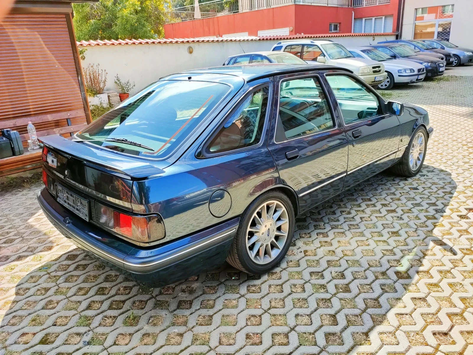 Ford Sierra XR4i - изображение 6