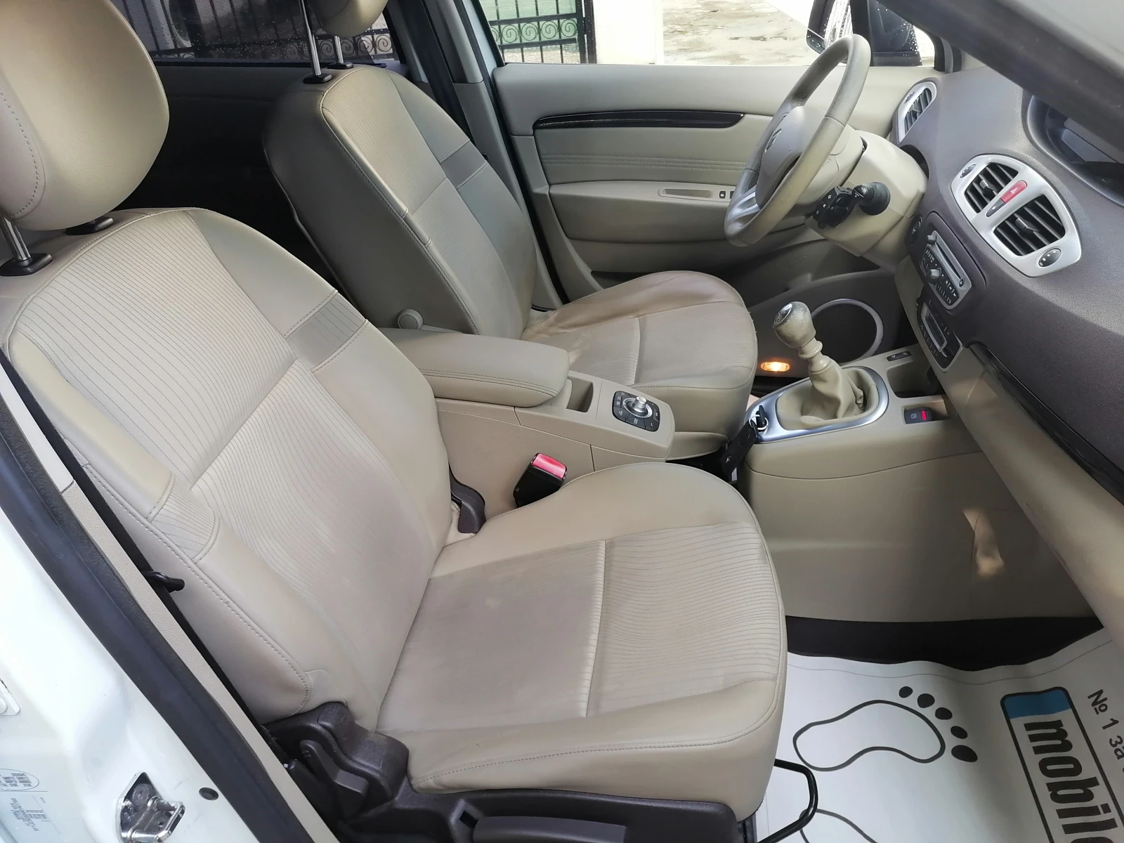 Renault Scenic 1.5 dci 110k XMOD - изображение 10