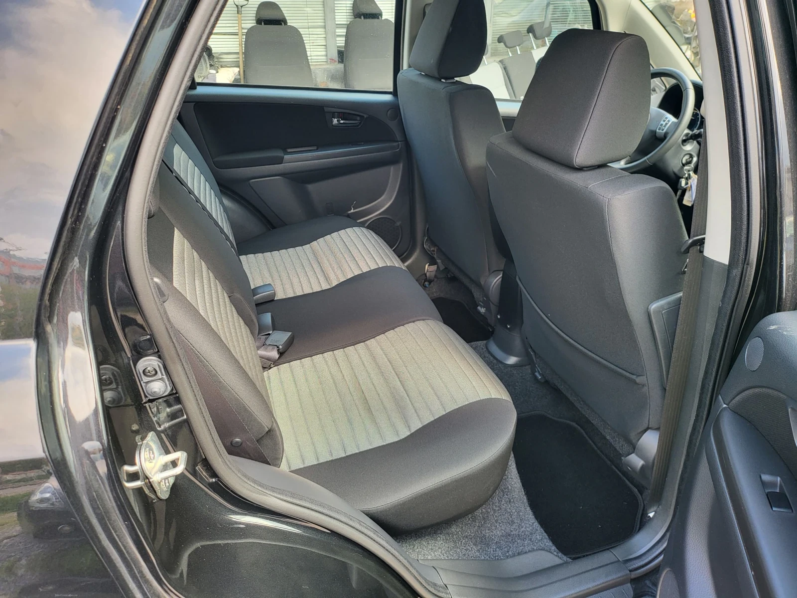 Fiat Sedici 2.0 JTDm 4x4 facelift - изображение 9