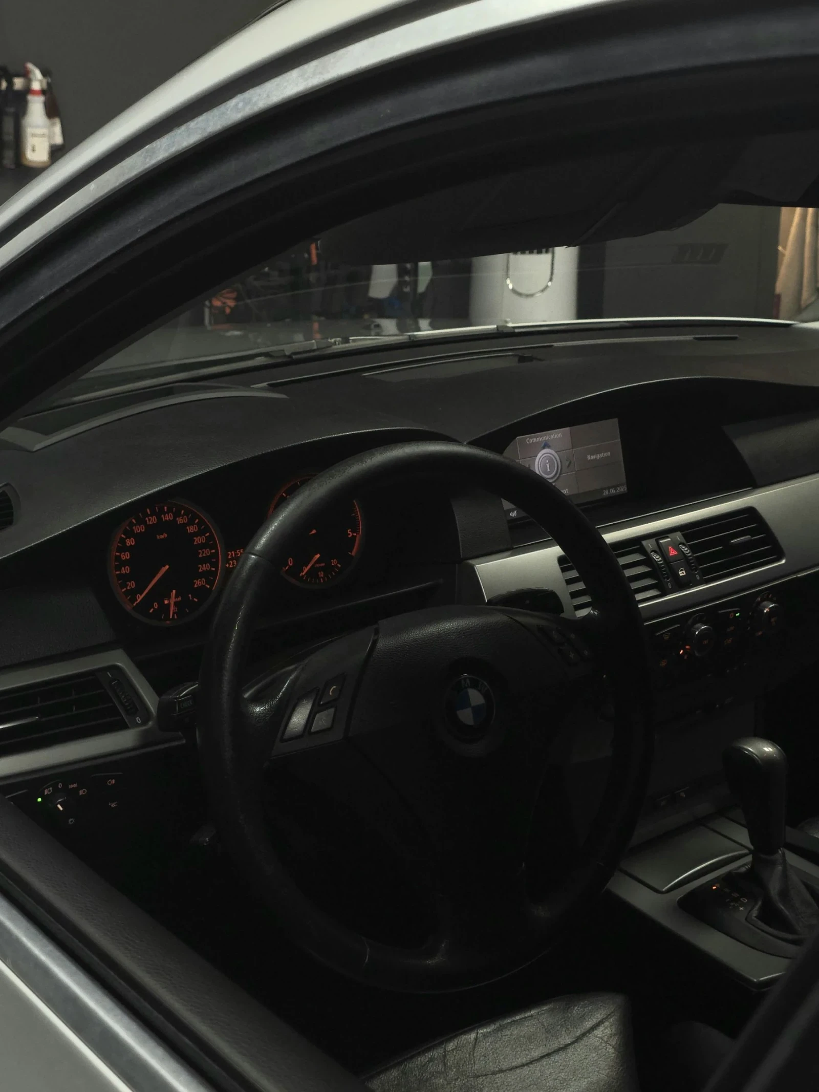 BMW 530 Д FULL KEYLESS  - изображение 8