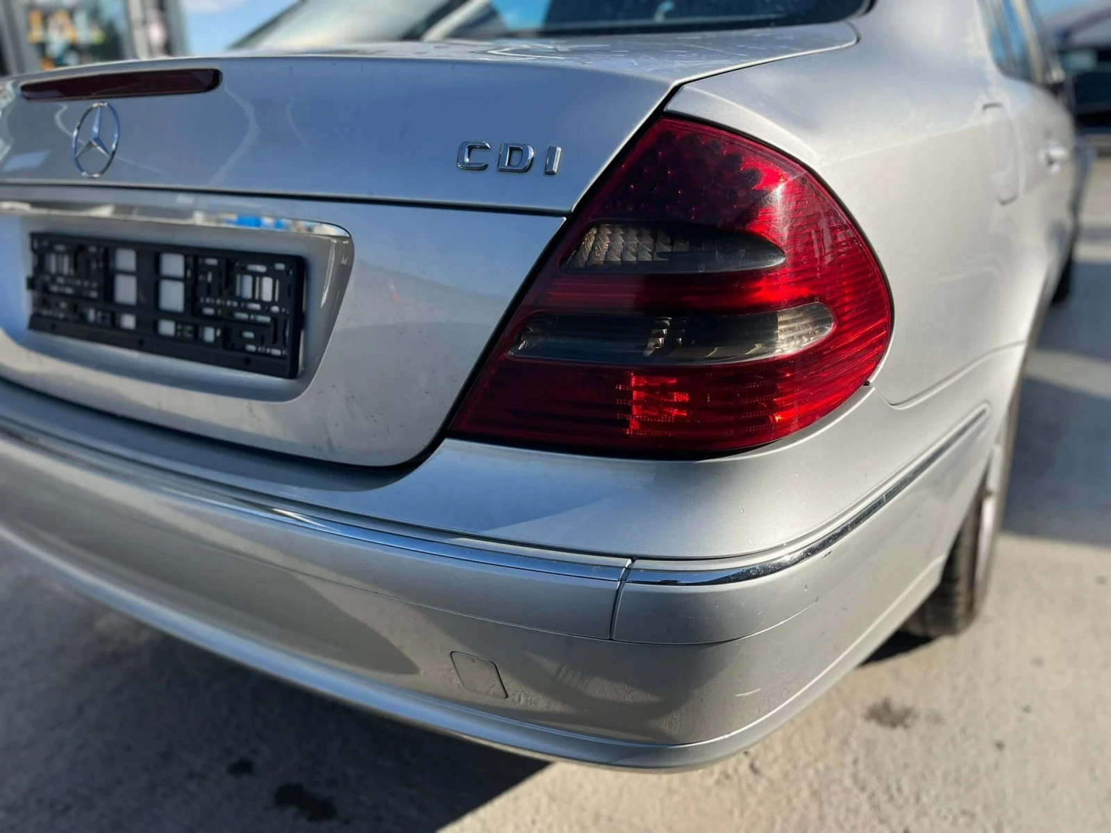 Mercedes-Benz E 320 648 | Mobile.bg   11