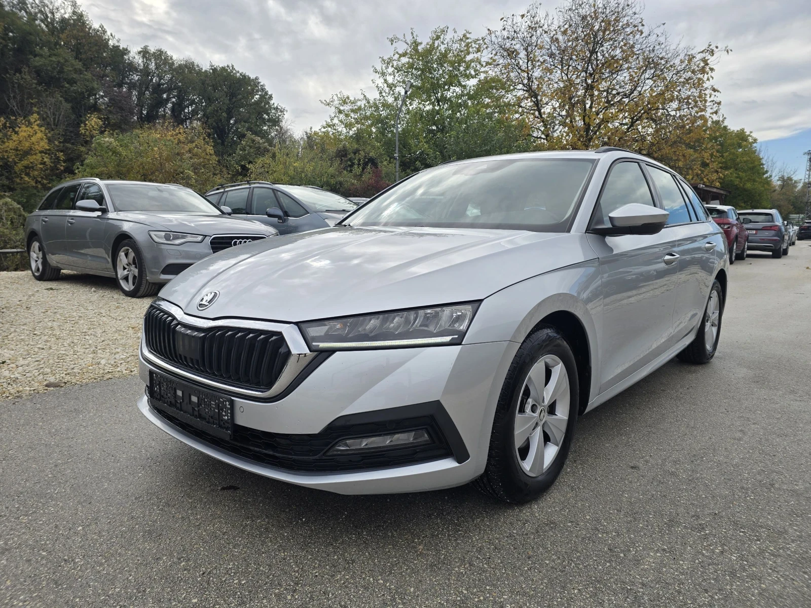 Skoda Octavia 2.0tdi 150к.с Топ състояние  - изображение 2