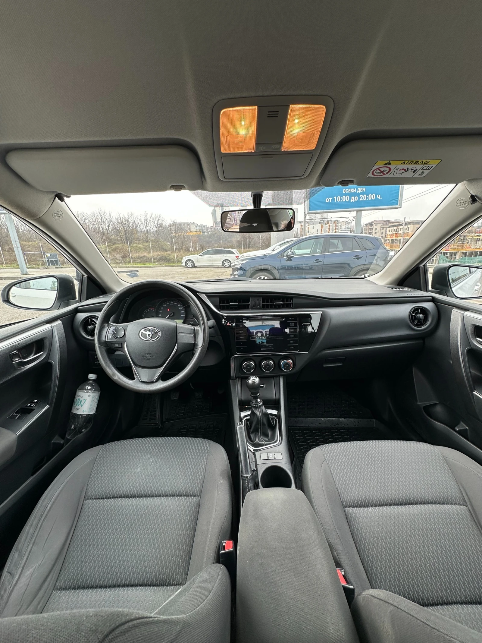 Toyota Corolla 1.6 ����� | Mobile.bg � ����������� 9