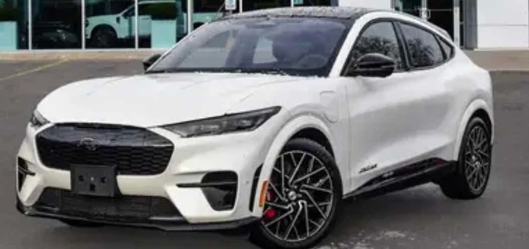 Ford Mustang Mach-E * GT * CARFAX * ���� �� �� | Mobile.bg � ����������� 1