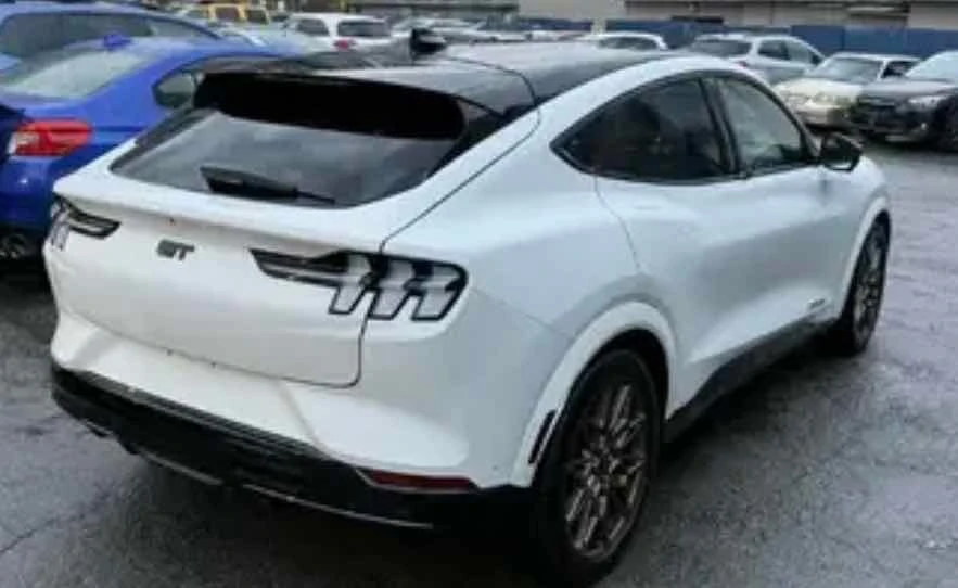 Ford Mustang Mach-E * GT * CARFAX * ЦЕНА ДО БГ - изображение 3