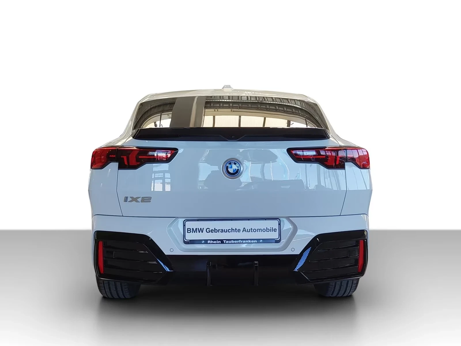 BMW iX2 xDrive30 M-Sport DISTR 360* Ad.LED HUD Winter Pack | Mobile.bg � ����������� 3