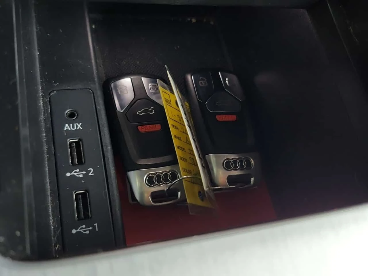 Audi Tt * 2.0T * CARFAX * ЦЕНА ДО БГ, снимка 12 - Автомобили и джипове - 54215998